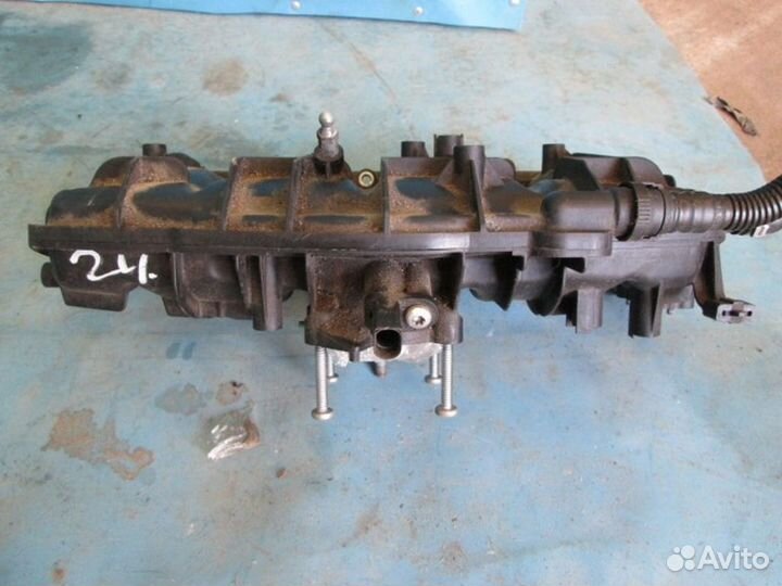 Впускной коллектор Audi A4 (B7) 2005-2007