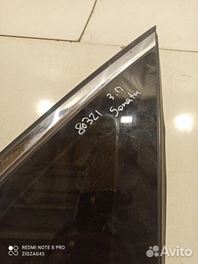 Глухое стекло(правое) (Hyundai Sonata viii DN8)