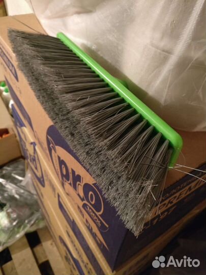 Щетка для пола с рукояткой