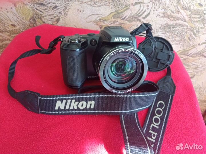 Зеркальный фотоаппарат Nikon