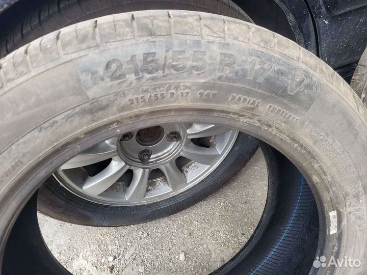 Continental ContiPremiumContact 5 215/55 R17 94V