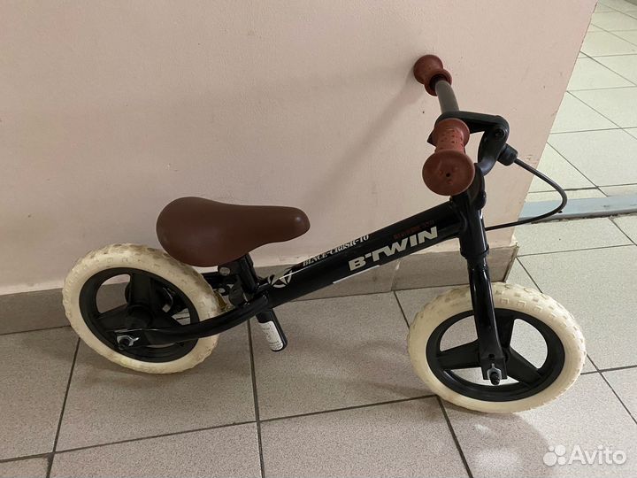 Беговел btwin Run Ride 520 черный