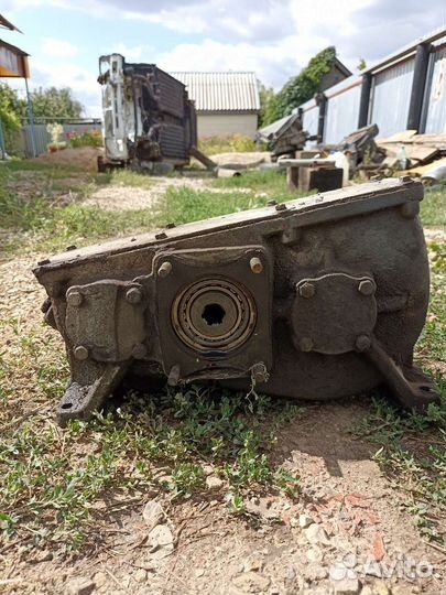 Насосы, редуктор, для ассенизатора