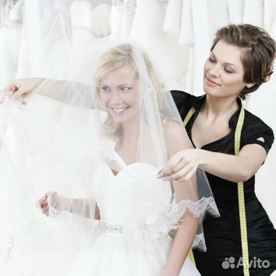 Продавец консультант в свадебный салон