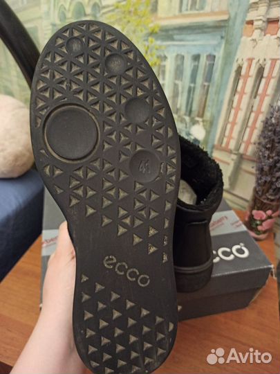 Кеды женские ecco street tray W