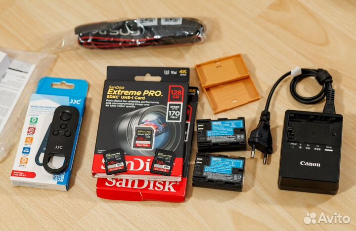 Canon EOS R6+SanDisk 128gb+LP-E6NH+пульт