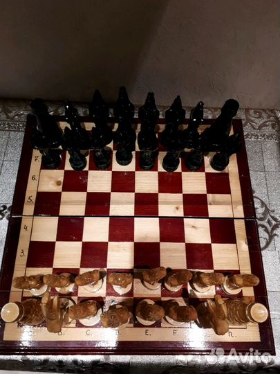 Шахматы резные