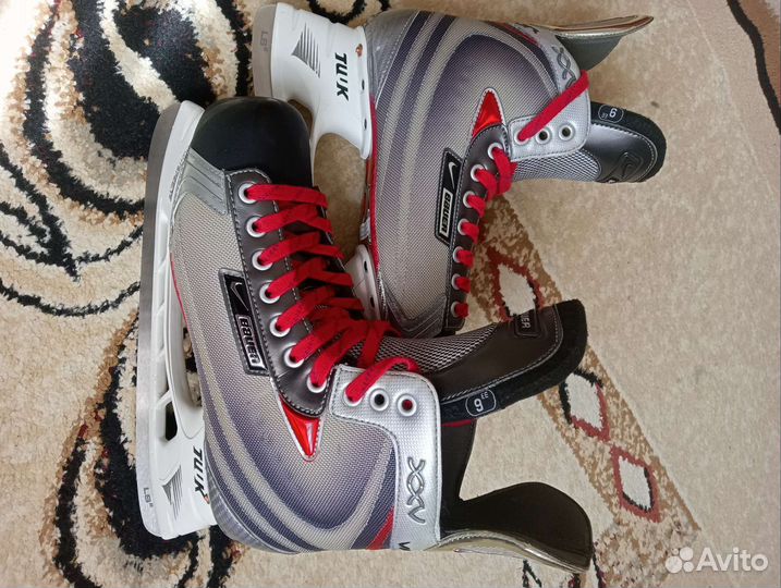Хоккейные коньки Bauer XXV