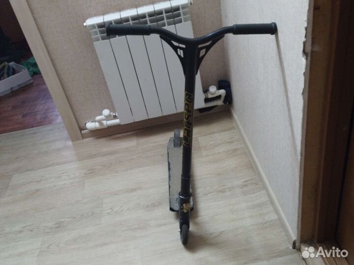 Трюковой самокат