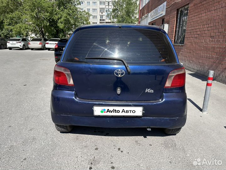 Toyota Vitz 1.0 AT, 2001, 299 999 км