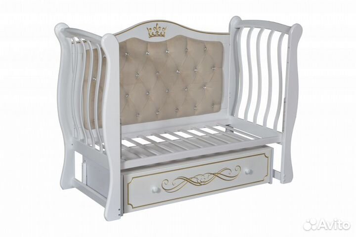 Детская кроватка Luiza 333 с мягкой стенкой Белая