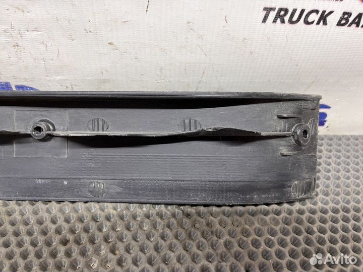 811W615100787 Накладка порога левая задняя