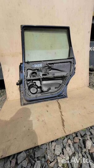 Дверь задняя правая Volkswagen Passat