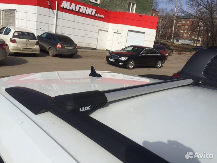 Багажник на рейлинги Lux Хантер