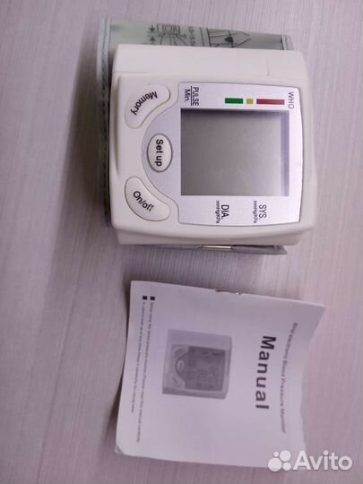 Тонометр на запястье новый