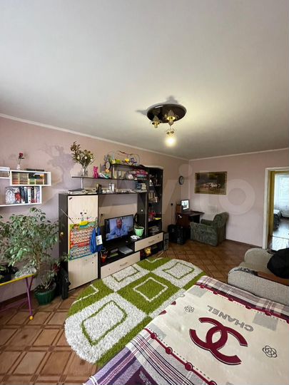 2-к. квартира, 47 м², 5/5 эт.