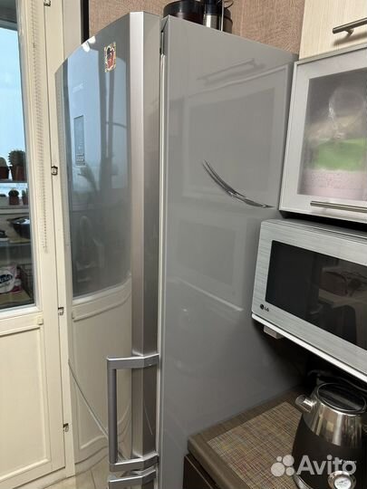 Холодильник Samsung б/у no frost