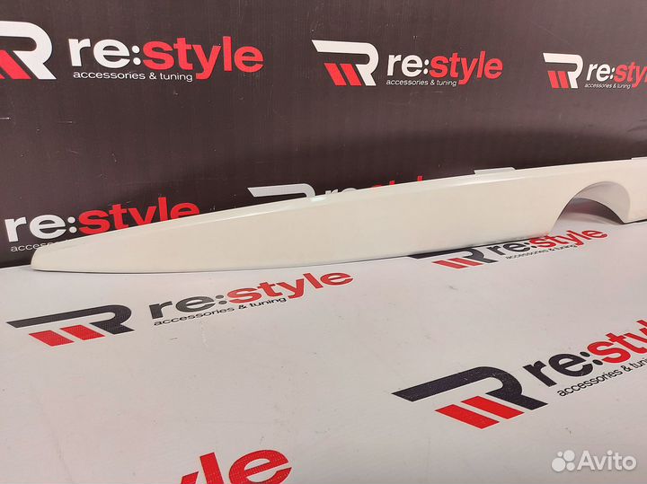 Спойлер Прадо 150 Белый