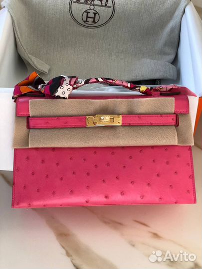 Kelly pochette Страус