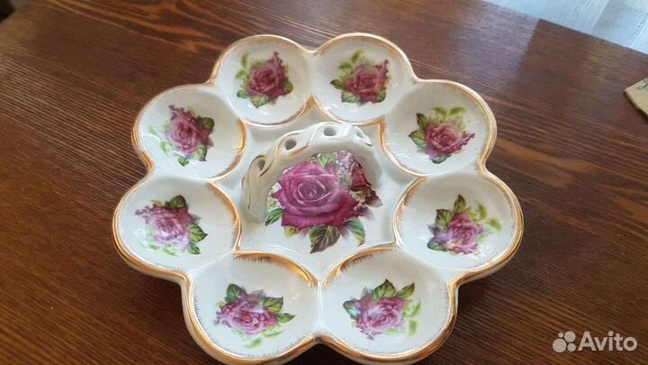 Тарелки пасхальные для 8-ми яиц и 12 яиц