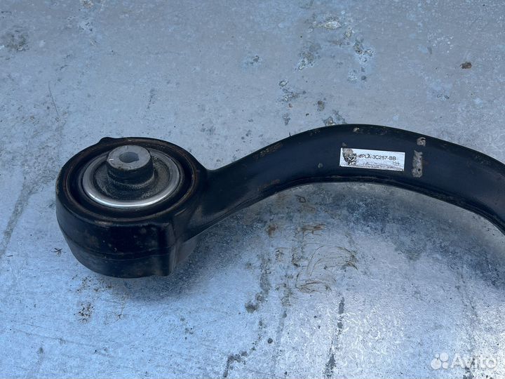 Рычаг передний левый Range Rover Sport l494