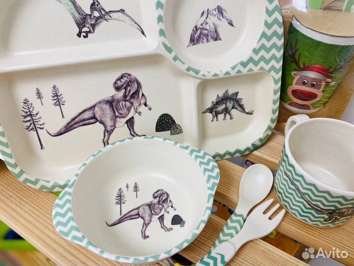 Набор детской посуды из бамбука Динозавры