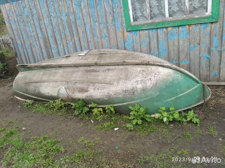 Лодка под мотор 5лс