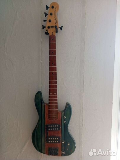 5 струнная бас гитара