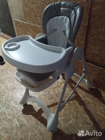 Стул для кормления