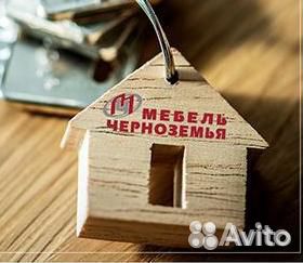 Продавец мебели