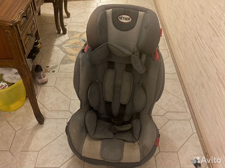 Автокресло Heyner