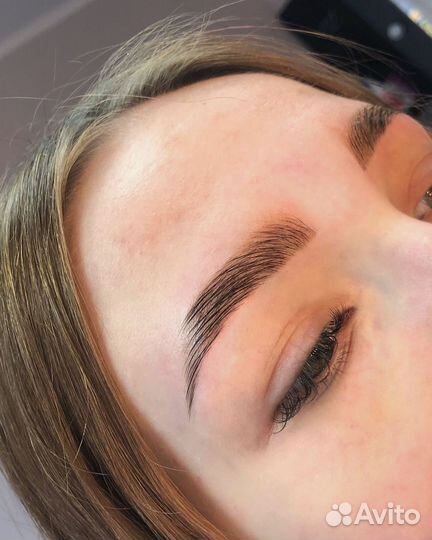 Коррекция и окрашивание бровей