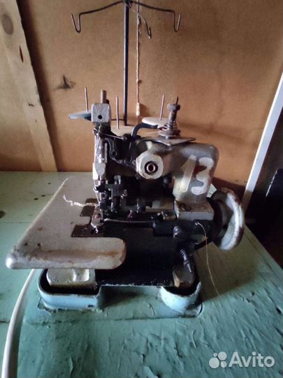 Оверлок швейная машина 51класс