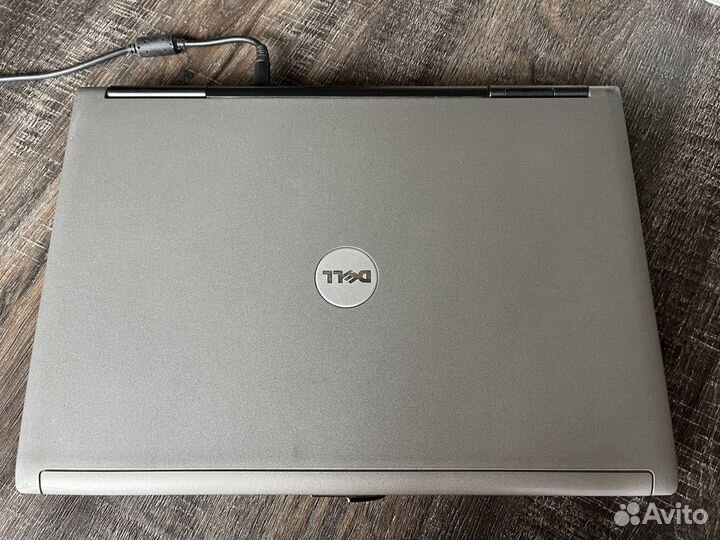 Ноутбук Dell latitude d630