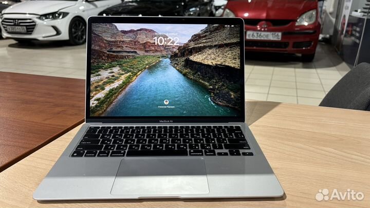 Apple macbook air 13 2020 m1 8gb 256