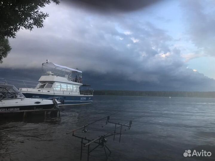 Яхта км120 Вишера