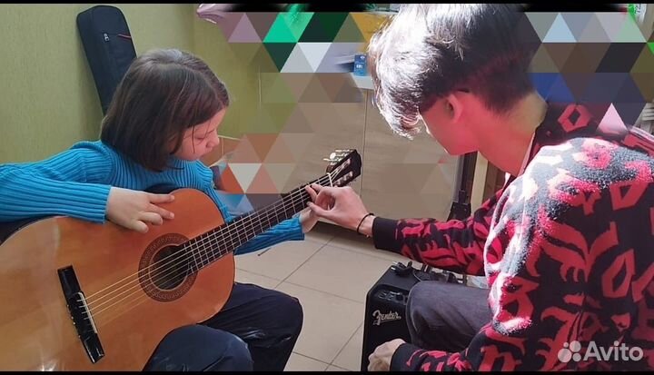 Репетитор по игре на гитаре и электрогитаре