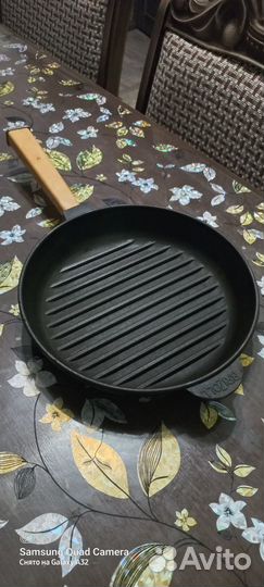 Чугунная сковорода гриль