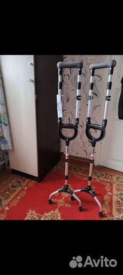 Костыли подмышечные