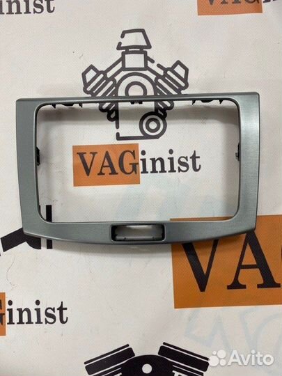 Рамка магнитолы Vw Passat CC рестайлинг 1.8 cdaa