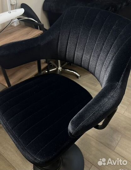 Барный стул