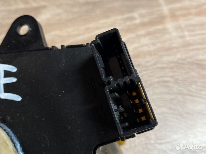 Подрулевой шлейф Dodge Caravan