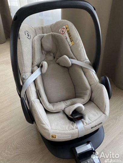 Автолюлька maxi cosi pebble plus c базой