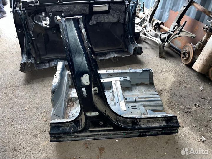 Правый порог со стойкой Opel Astra J Turbo