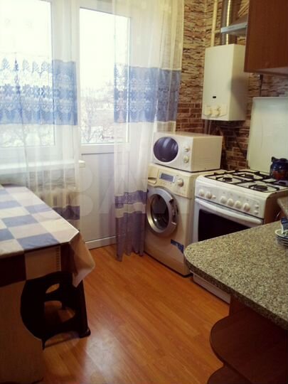 2-к. квартира, 42 м², 3/5 эт.
