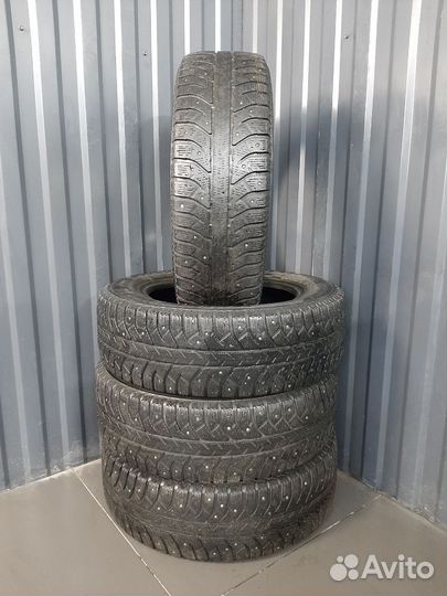 Bridgestone Ice Cruiser 7000 185/65 R15 88T