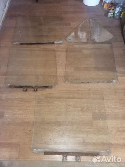 Стекла Волга газ 2410