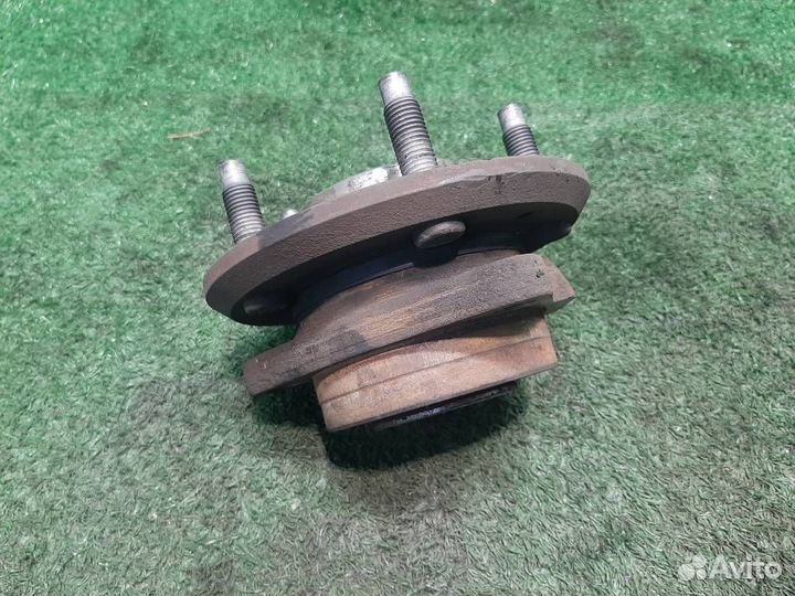 Ступица передняя Chevrolet Captiva 2008