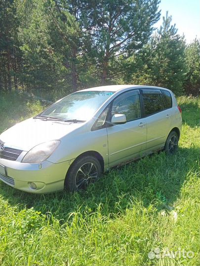 Toyota Corolla Spacio 1.5 AT, 2002, 325 000 км