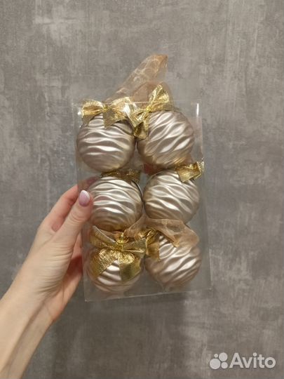 Елочные шары